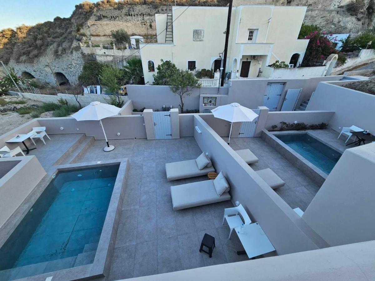 Petroma Cave Suites Vourvoulos Ngoại thất bức ảnh