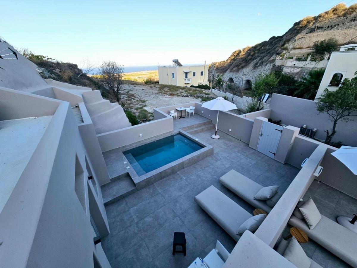 Petroma Cave Suites Vourvoulos Ngoại thất bức ảnh